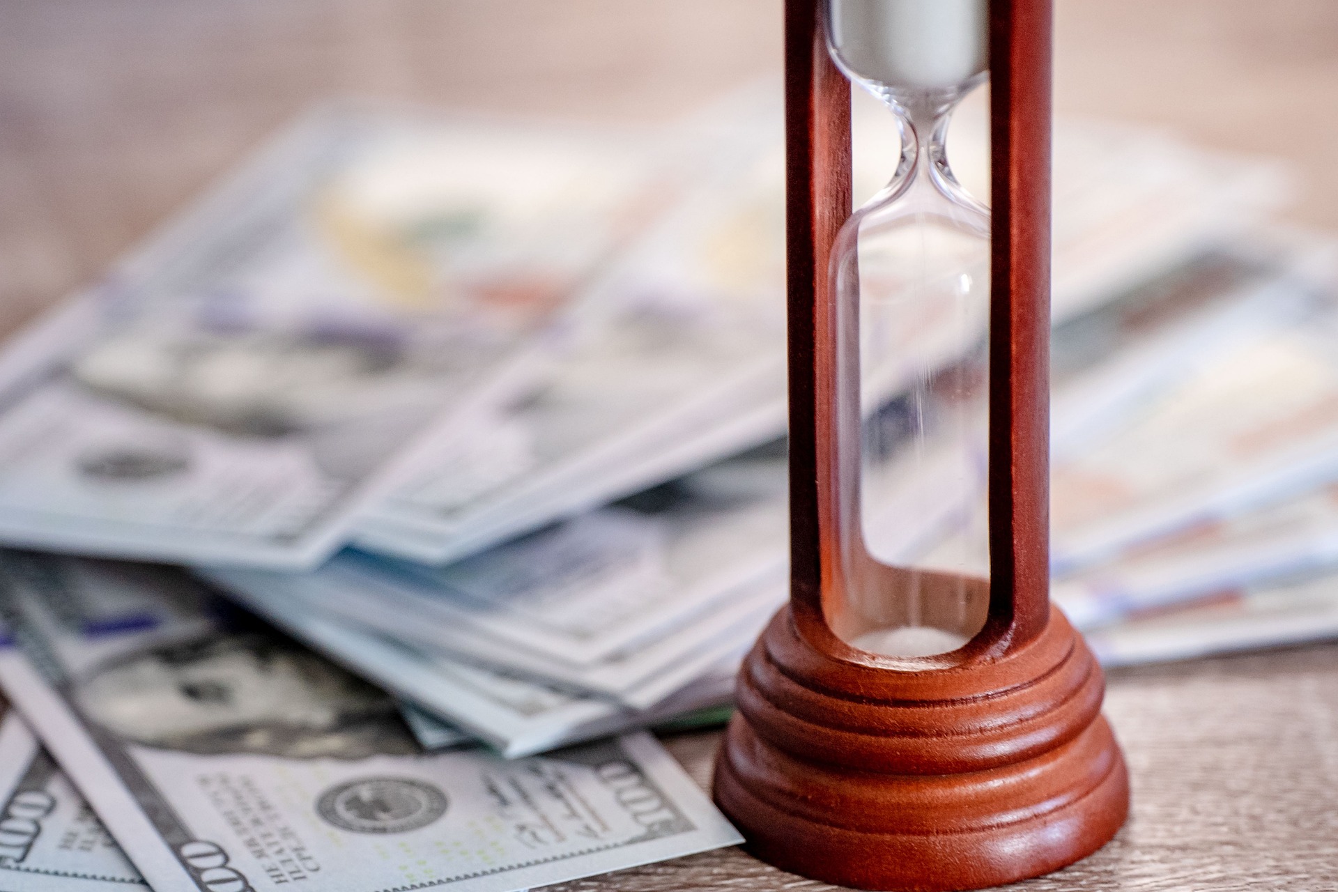 money-6952007_1920.jpg